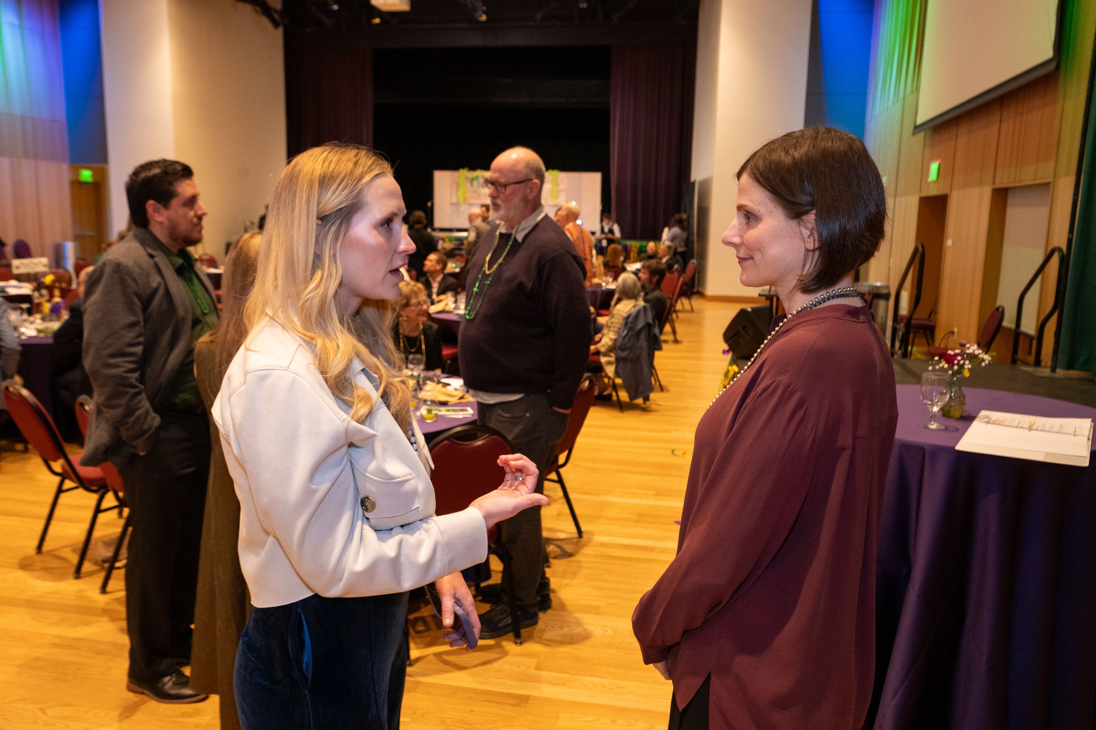 Student Aubrey Thurman and Dean Jen Reynolds.
